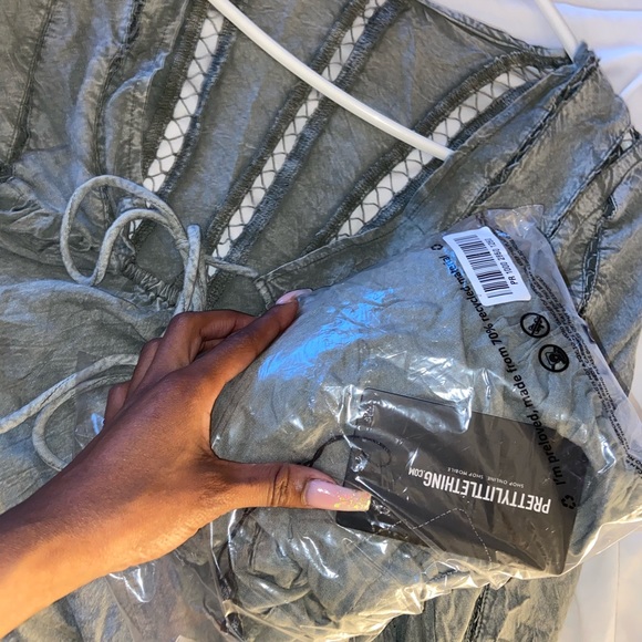 Beach Dress - Picture 2 of 5